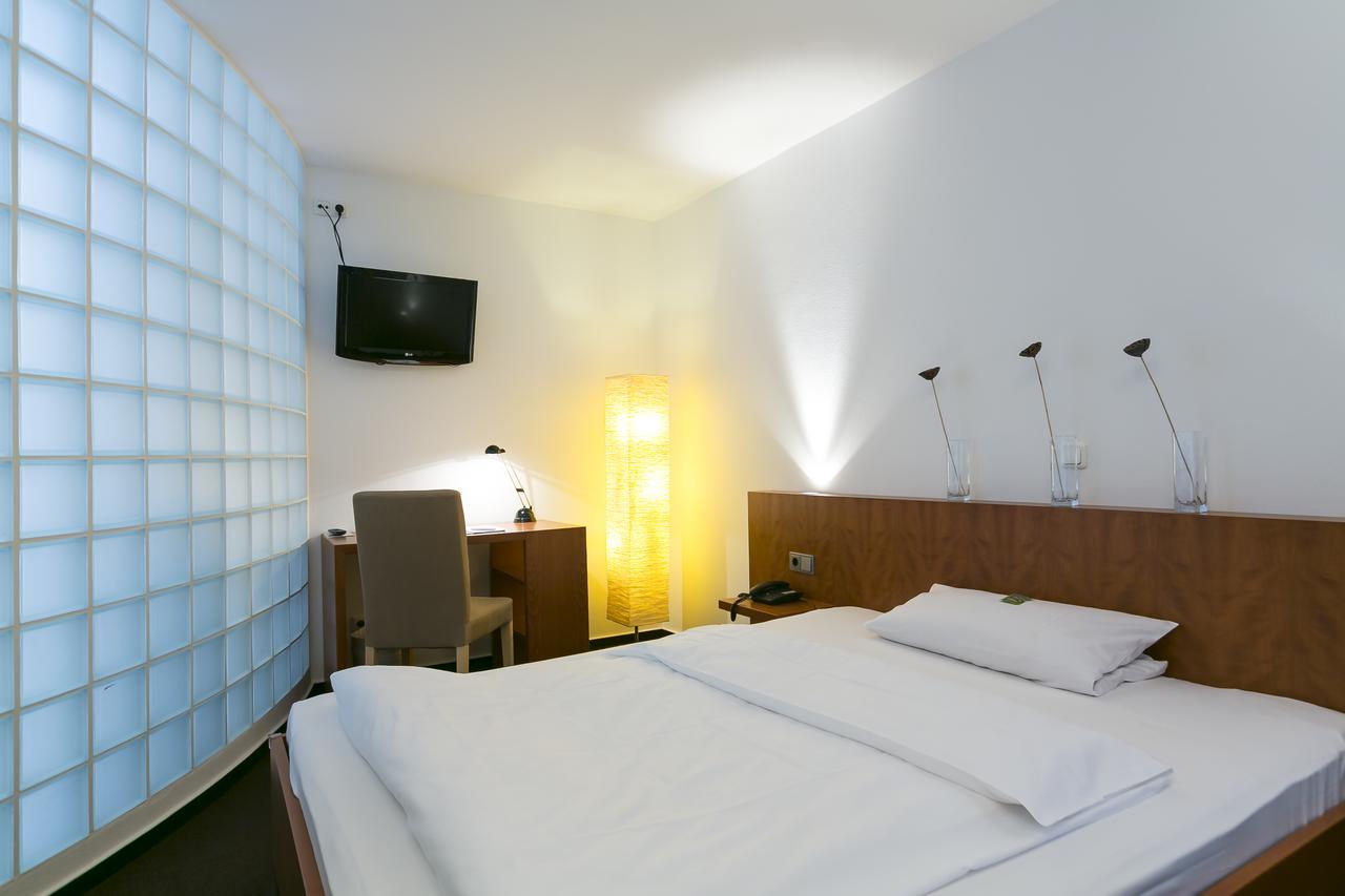 Wald & Golfhotel Lottental Бохум Екстер'єр фото